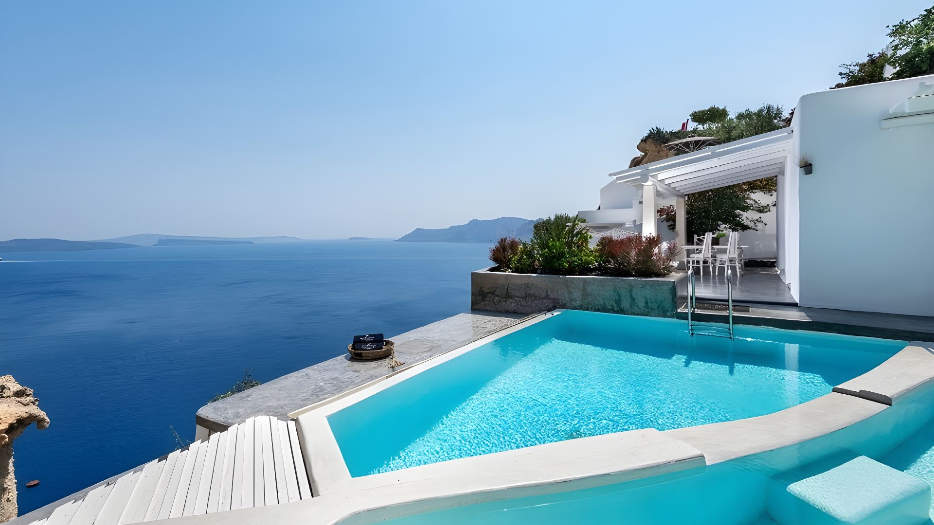Andronis Luxury Suites