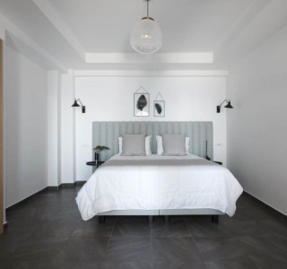 Petit Palace Suites Santorini