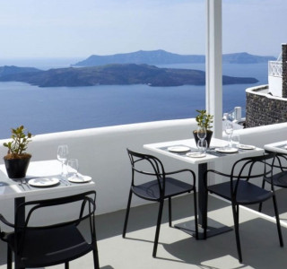 Petit Palace Suites Santorini