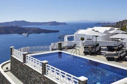 Petit Palace Suites Santorini
