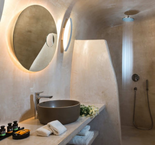 Andronis Luxury 4