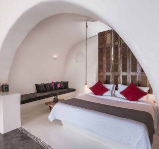 Andronis Luxury 8