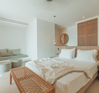Cove Paros 3