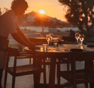 Cove Paros 9