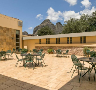 Divani Meteora Hotel Outdoor Seating 900x600
