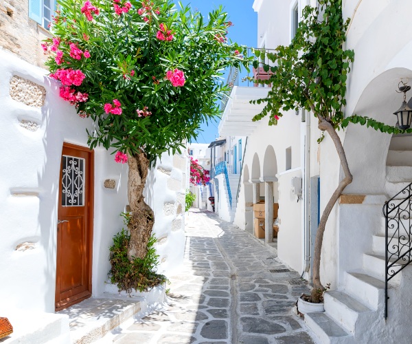 Paros street