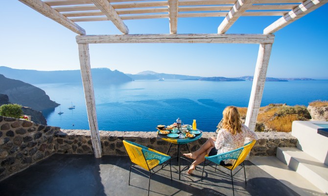 Dining in Santorini