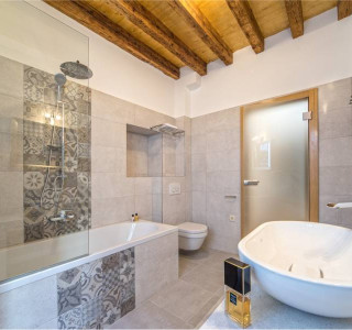 Villa-Split-Heritage-Hotel-Bathroom