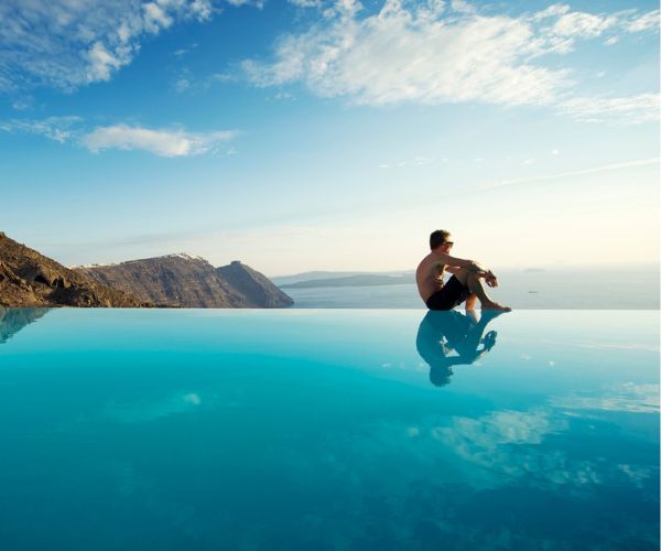 Santorini Infinity pool