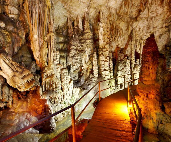 Cave of Zeus