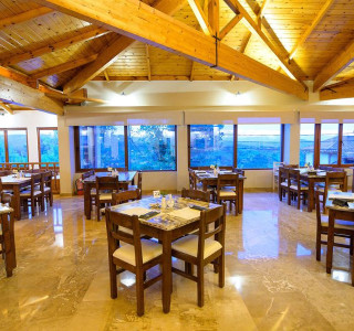 Hotel Europa Dining 900x600