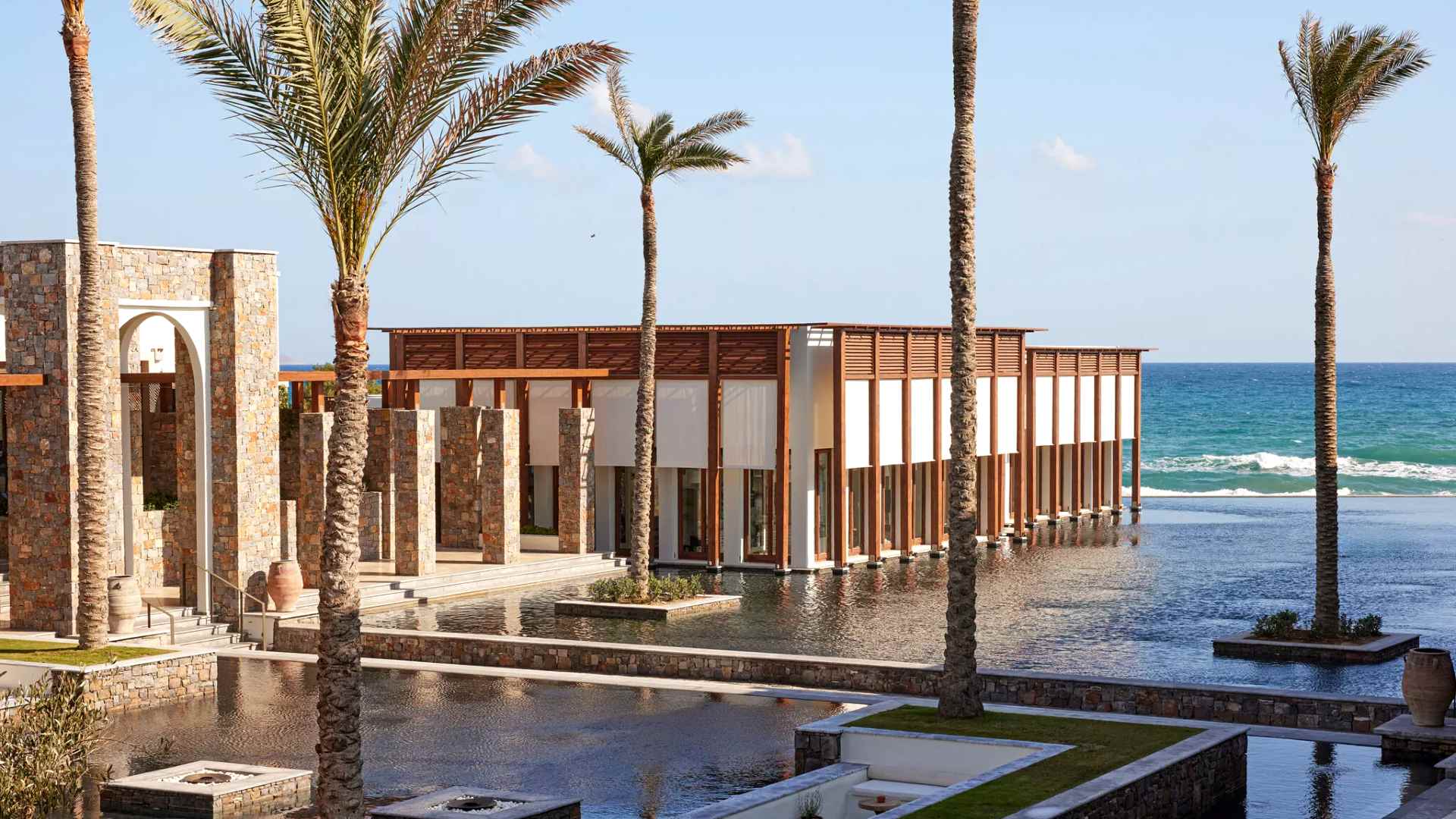 Amirandes Resort