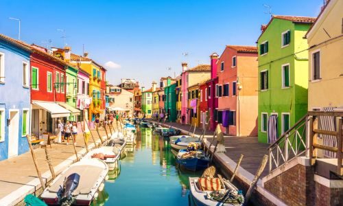 The Magic of Venice: Waterways & Wonders