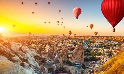 Capadocia Hot Air Balloon ride during sunrise