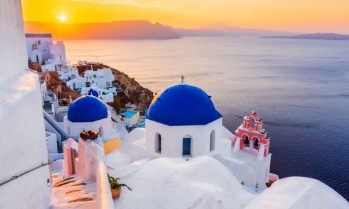 Santorini caldera views and sunset in Oia